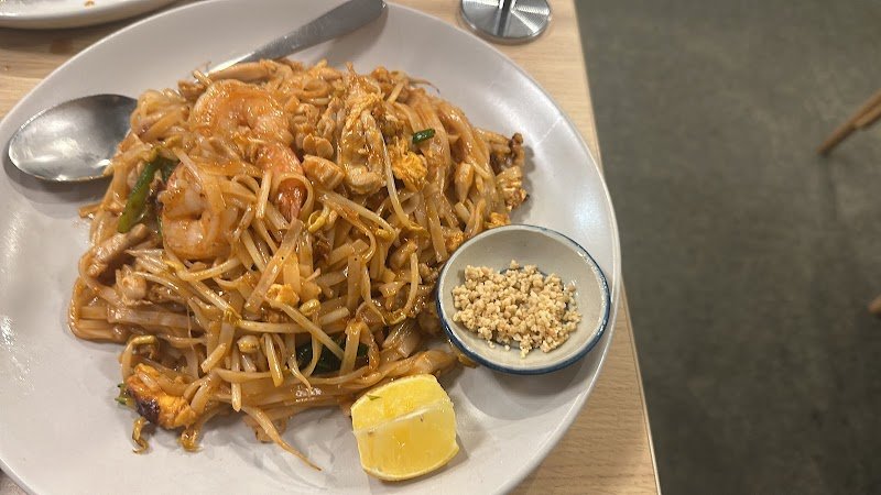 Parade Thai Restaurant photo 3