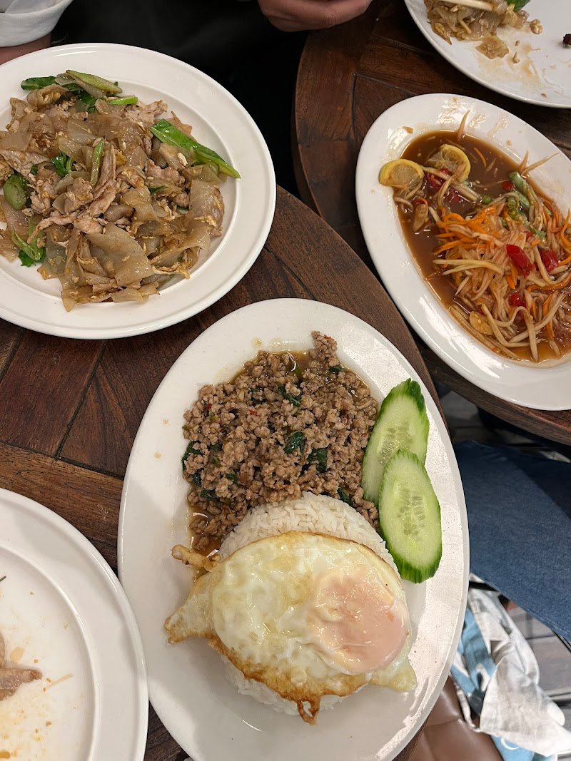 Deumcha Pakin at Adelaide Central Plaza food court photo 2