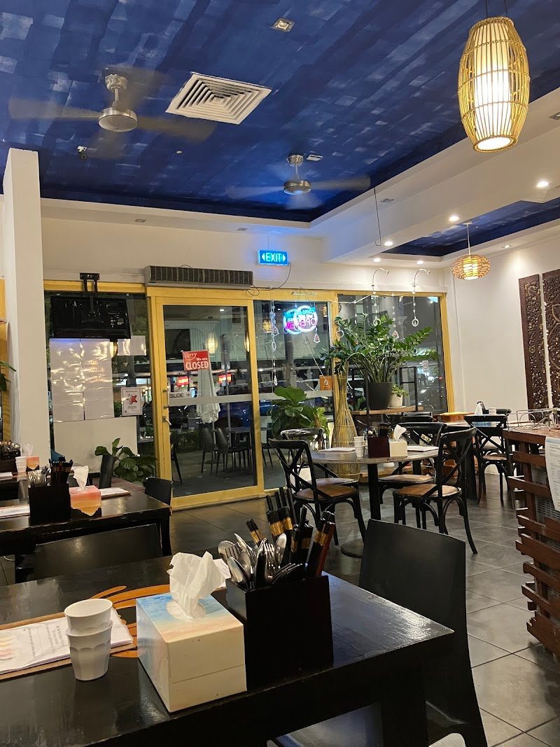 Mai Sai Pak Chee photo 5