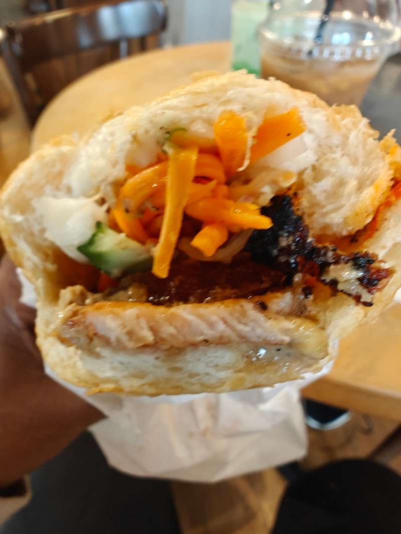 Petite Saigon photo 5