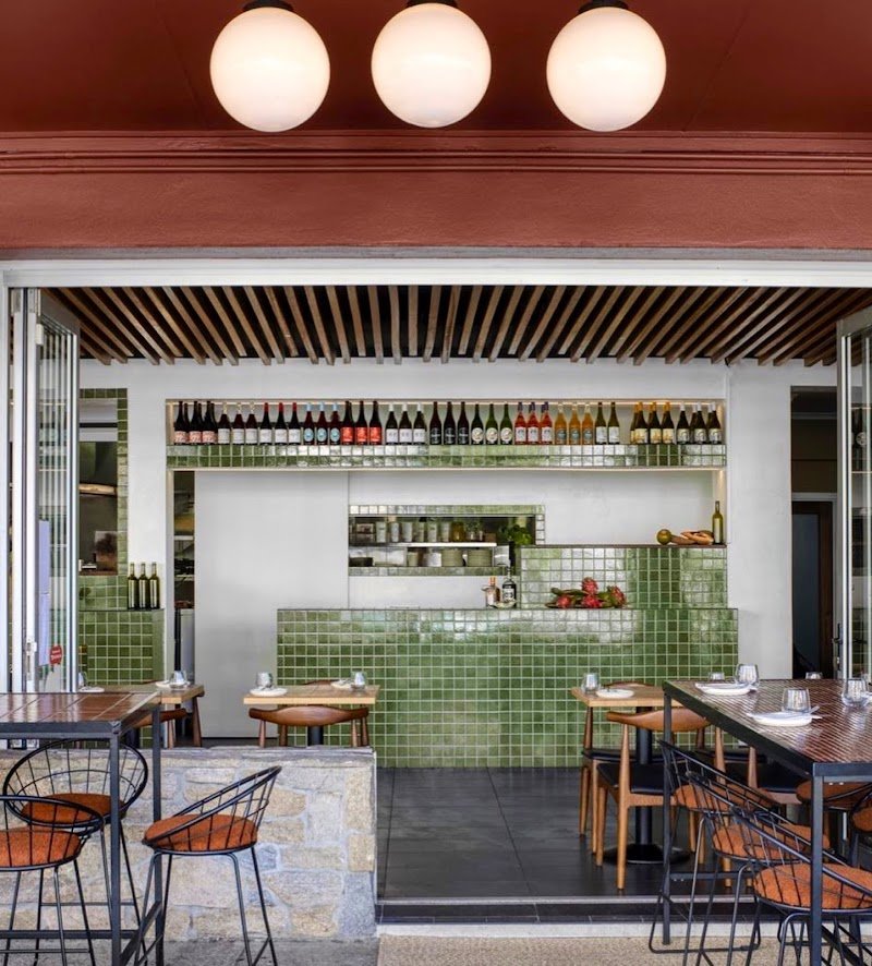 Tide Bar and Kitchen