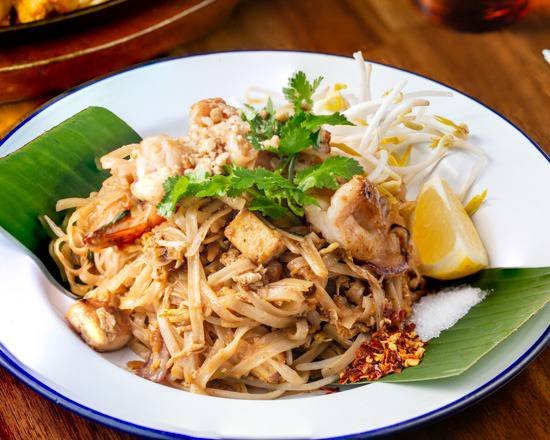 Inthanon Thai Restaurant photo 9