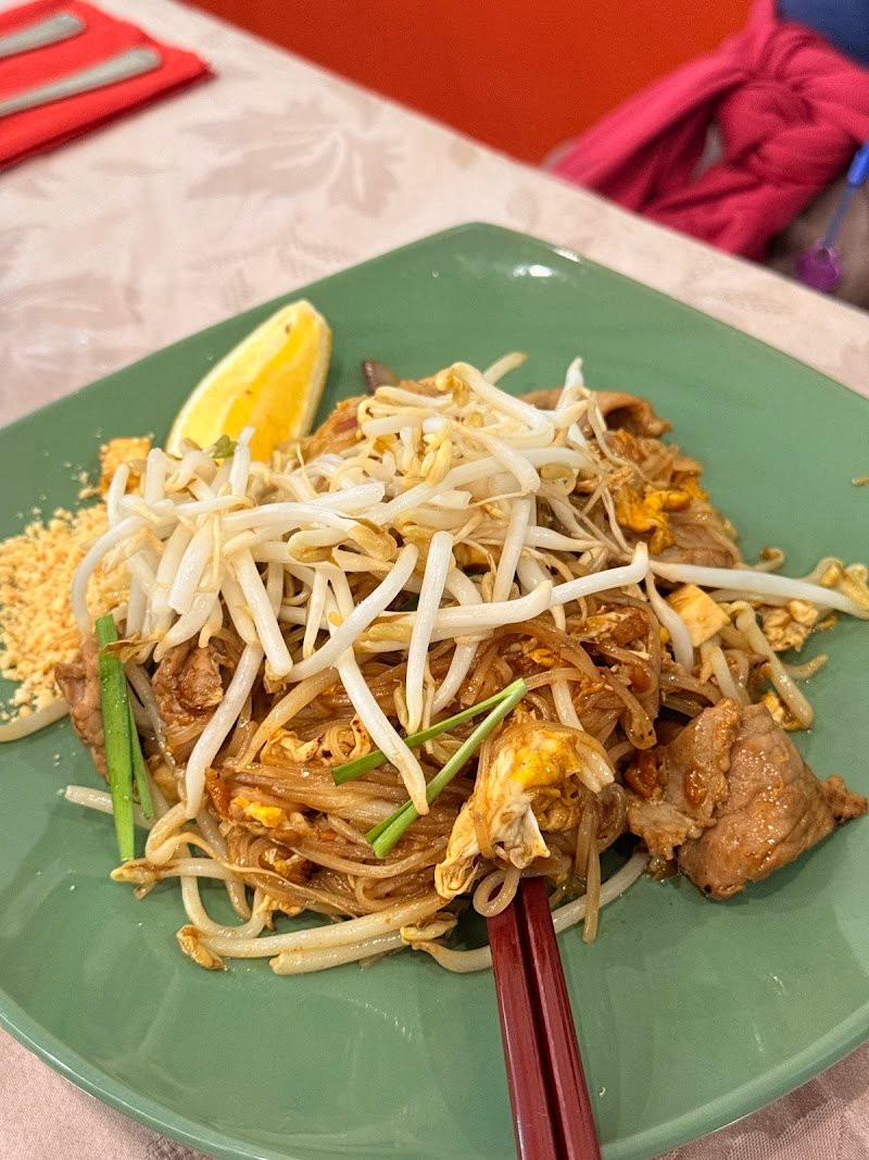 Meung Thai Restaurant & Bar photo 9