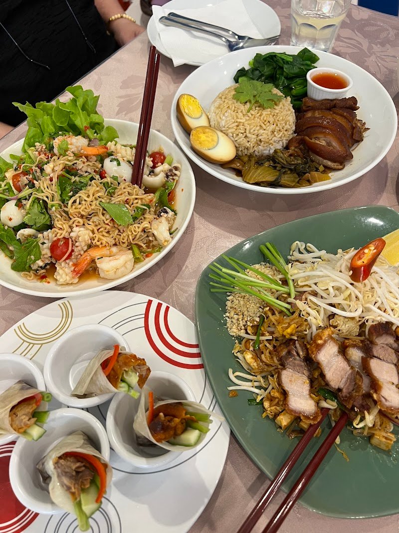 Meung Thai Restaurant & Bar photo 7