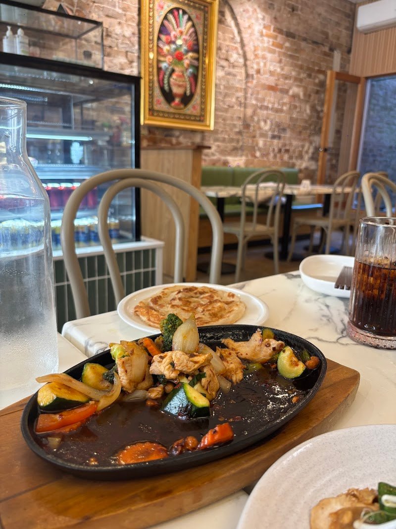 Mama Made Roti photo 5